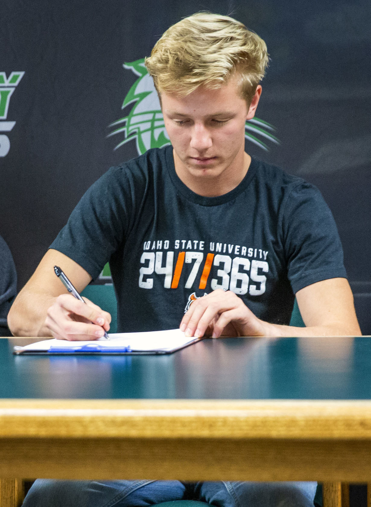 Jacob DeTemple signs with Idaho State University